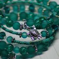 Turquoise Memory Wire Beaded Bracelet thumbnail