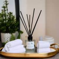 Green Leaf and Sea Salt Reed Diffuser thumbnail