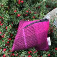 Hot Fuchsia Harris Tweed Sankuku Pouch Purse thumbnail