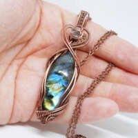 Wire Wrapped Labradorite Necklace thumbnail