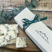 Scottish Myrtle and Cedar Wax Melts thumbnail