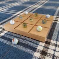 Oak Naughts and Crosses Game thumbnail