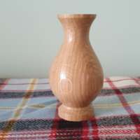 Small Oak Bud Vase thumbnail