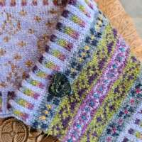 Peerie Hyacinth Neckwarmer thumbnail