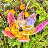 Fused Glass Rosella's Lily Garden Stake thumbnail