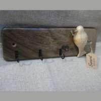 Walnut Key Hanger with Beech Bird thumbnail