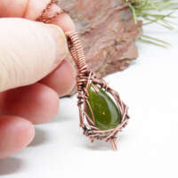 Elven Style Serpentine Necklace thumbnail
