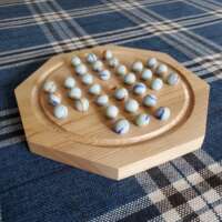 Ash Wood Solitaire Game thumbnail