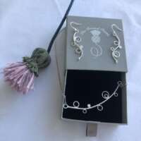 Sterling Silver Circle & Dots Earrings thumbnail