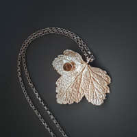 Silver Leaf with Dewdrop Necklace thumbnail