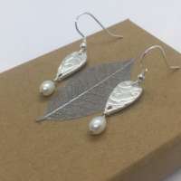 Nature Tears Earrings thumbnail