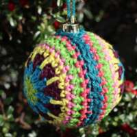 Saturn Crochet Christmas Bauble thumbnail
