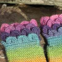 Spring Blooms Crochet Fingerless Gloves thumbnail